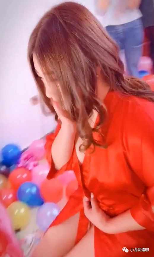 这是欺负我视力不好？